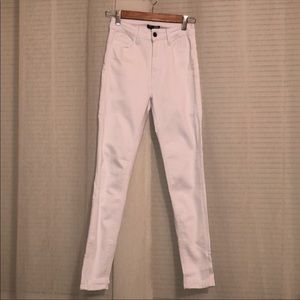 White high waisted skinny jeans